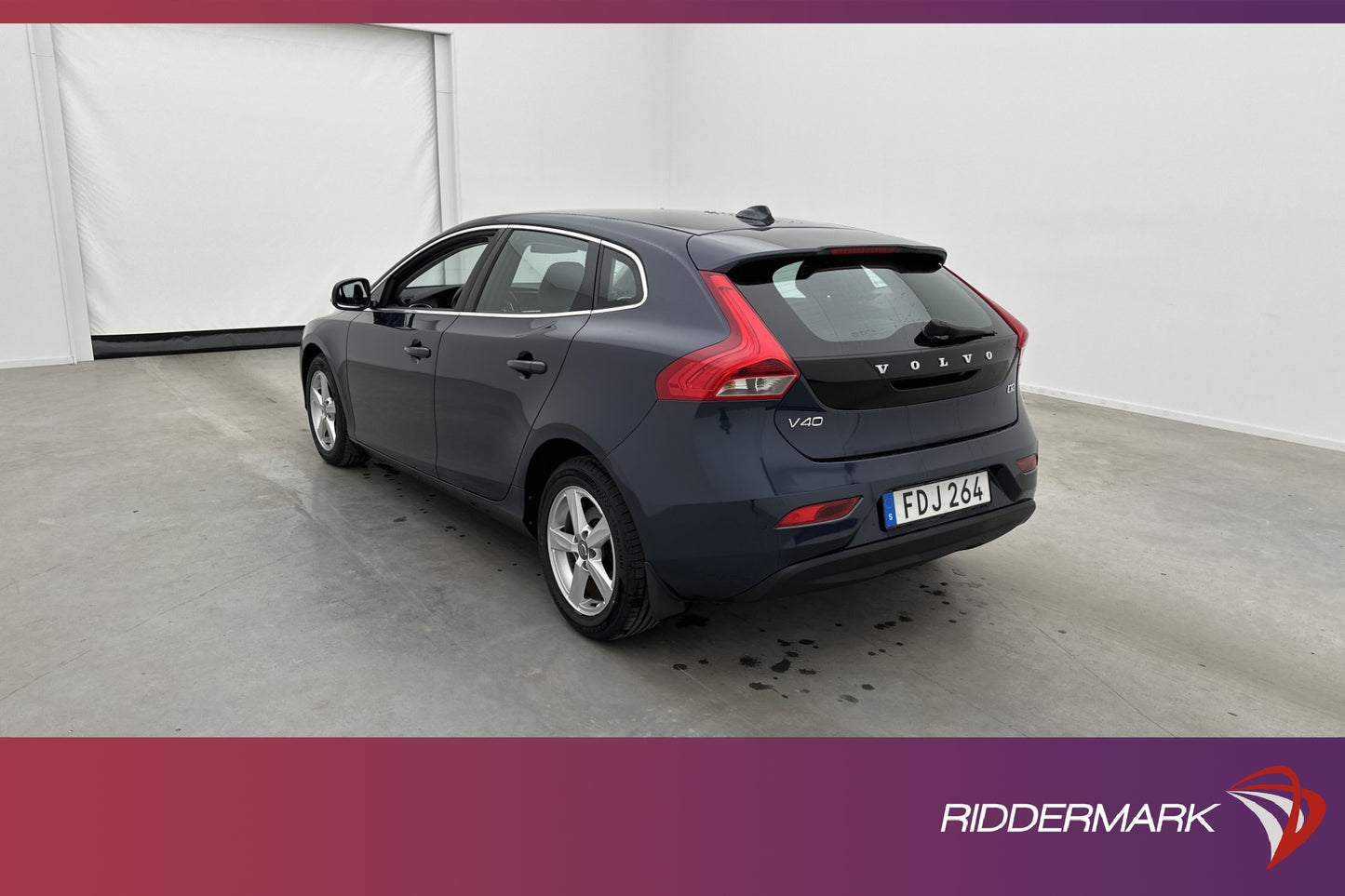 Volvo V40 D2 115hk Momentum B-kamera D-Värmare Nybytt Kamrem