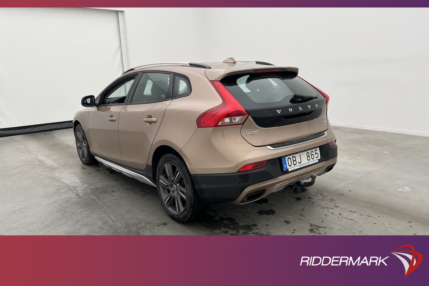 Volvo V40 Cross Country T5 254hk AWD Summum VOC Pano Kamera