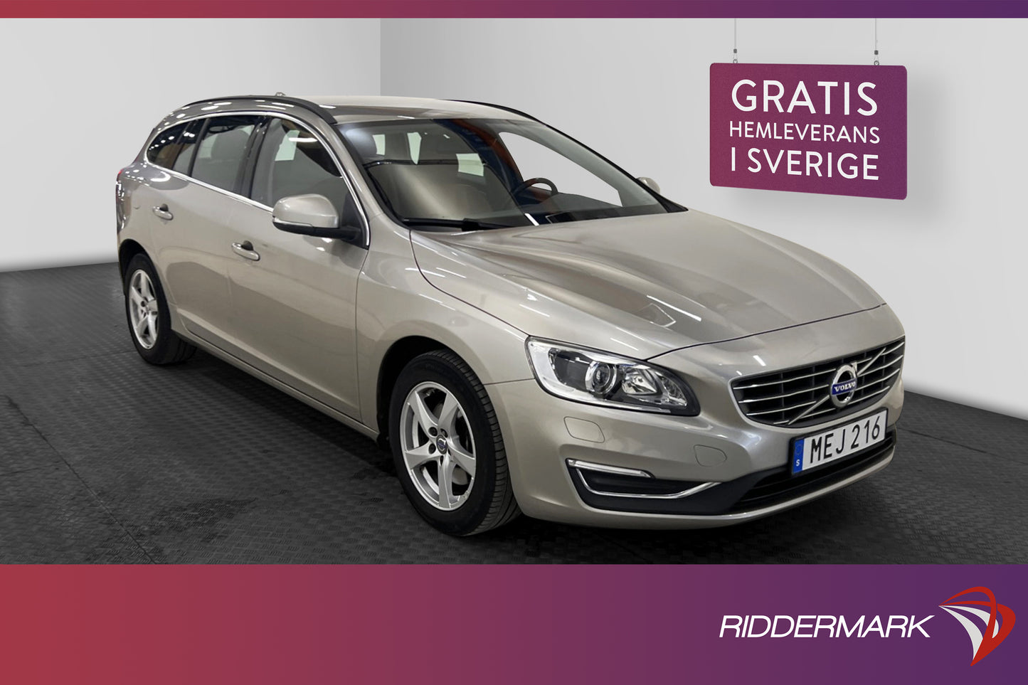 Volvo V60 T3 152hk Momentum VOC Värmare Skinn Navi Välservad