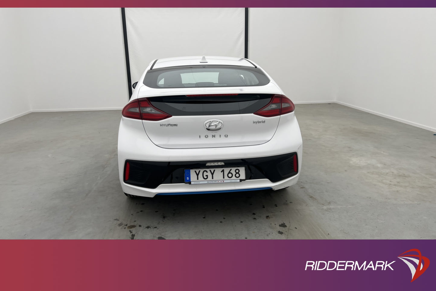 Hyundai Ioniq 1.6 DCT 141hk B-Kamera Navi Infinity SV-Såld