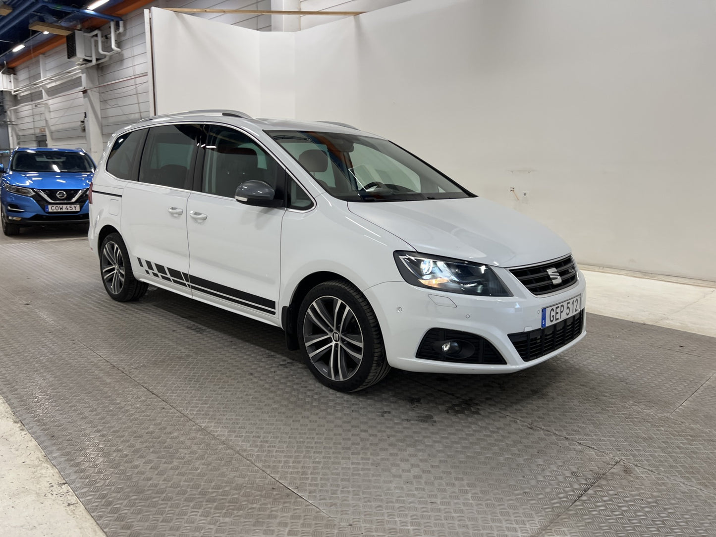 SEAT Alhambra 2.0 TDI 4Drive FR-Line 7-sits Kamera Värmare