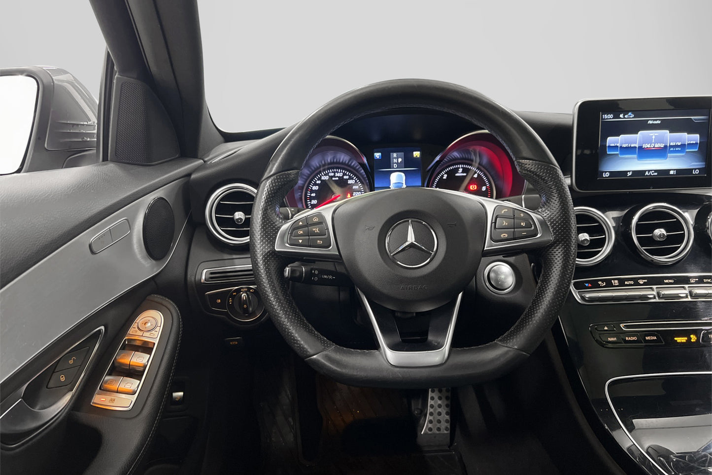 Mercedes-Benz C 220 T d AMG Panorama Drag Skinn Keyless