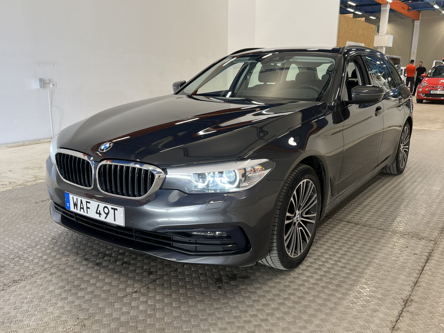 BMW 520d xDrive 190hk Sport Line Drag Navi B-Kam 0,47L/mil