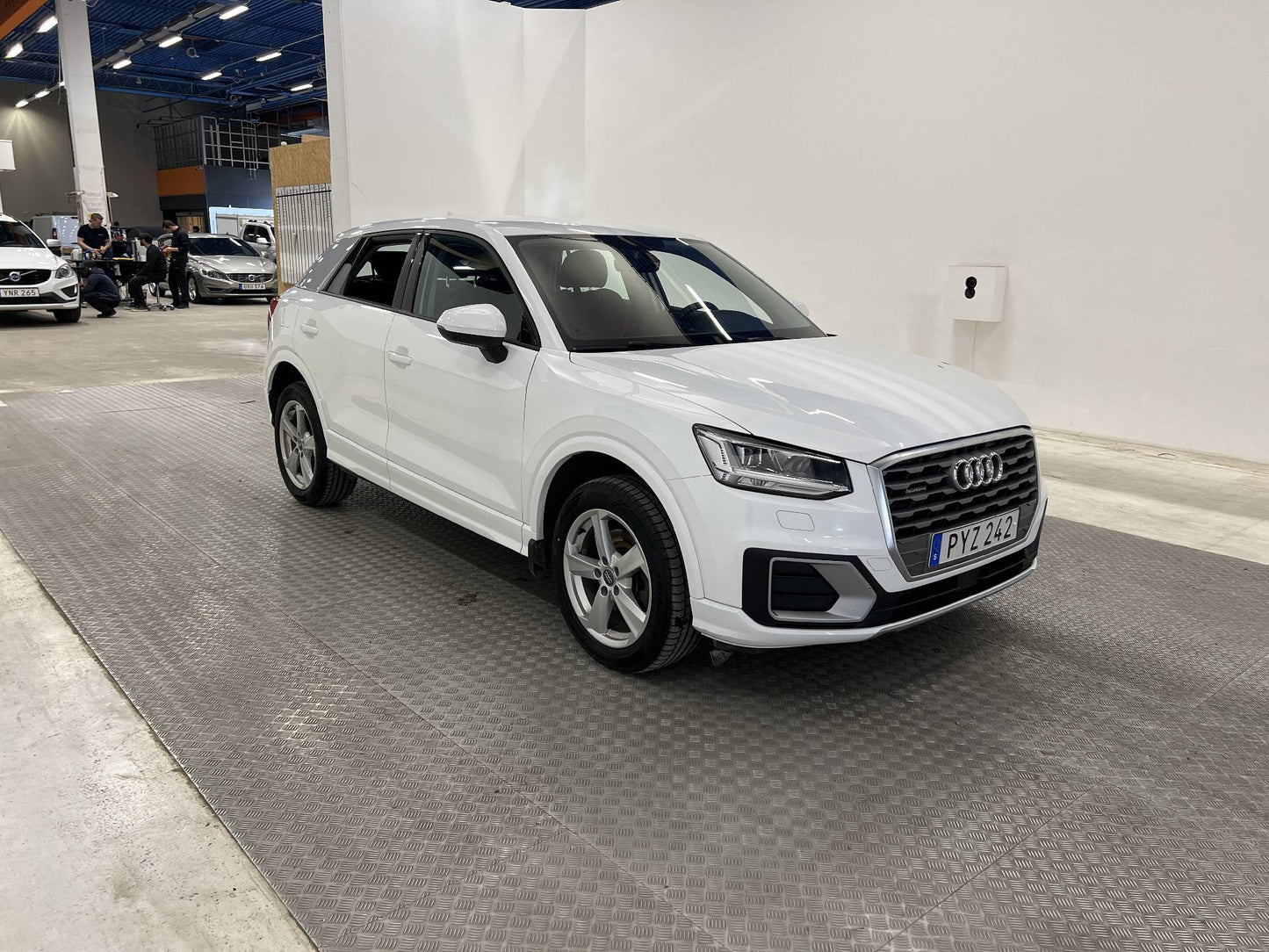 Audi Q2 2.0 TDI Q 150hk Drag Motorvärmare Carplay P-sensorer