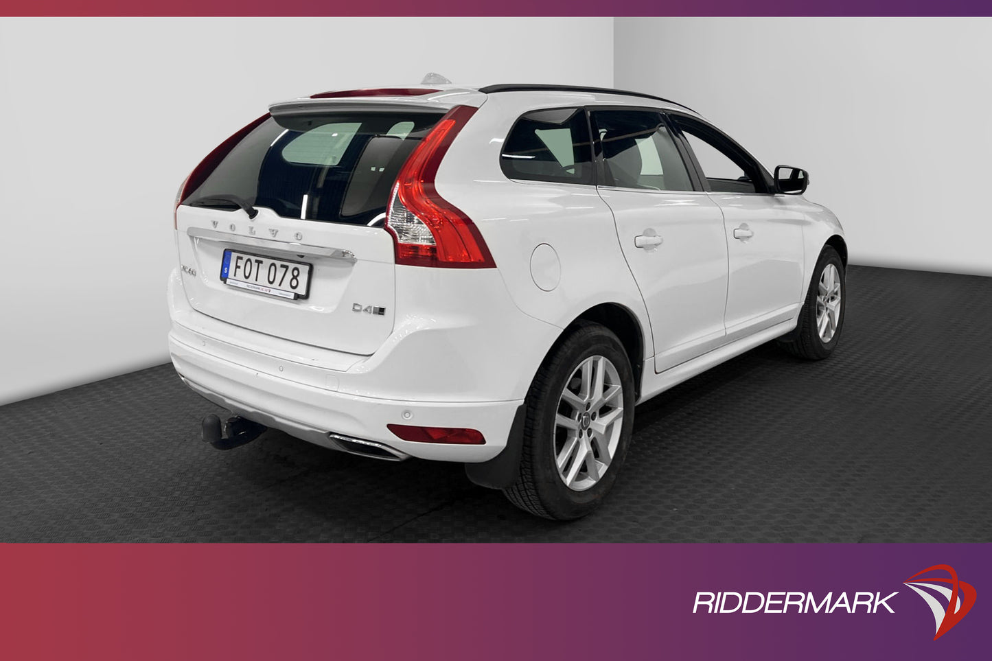 Volvo XC60 D4 AWD 190hk Classic Momentum B-Kam Drag