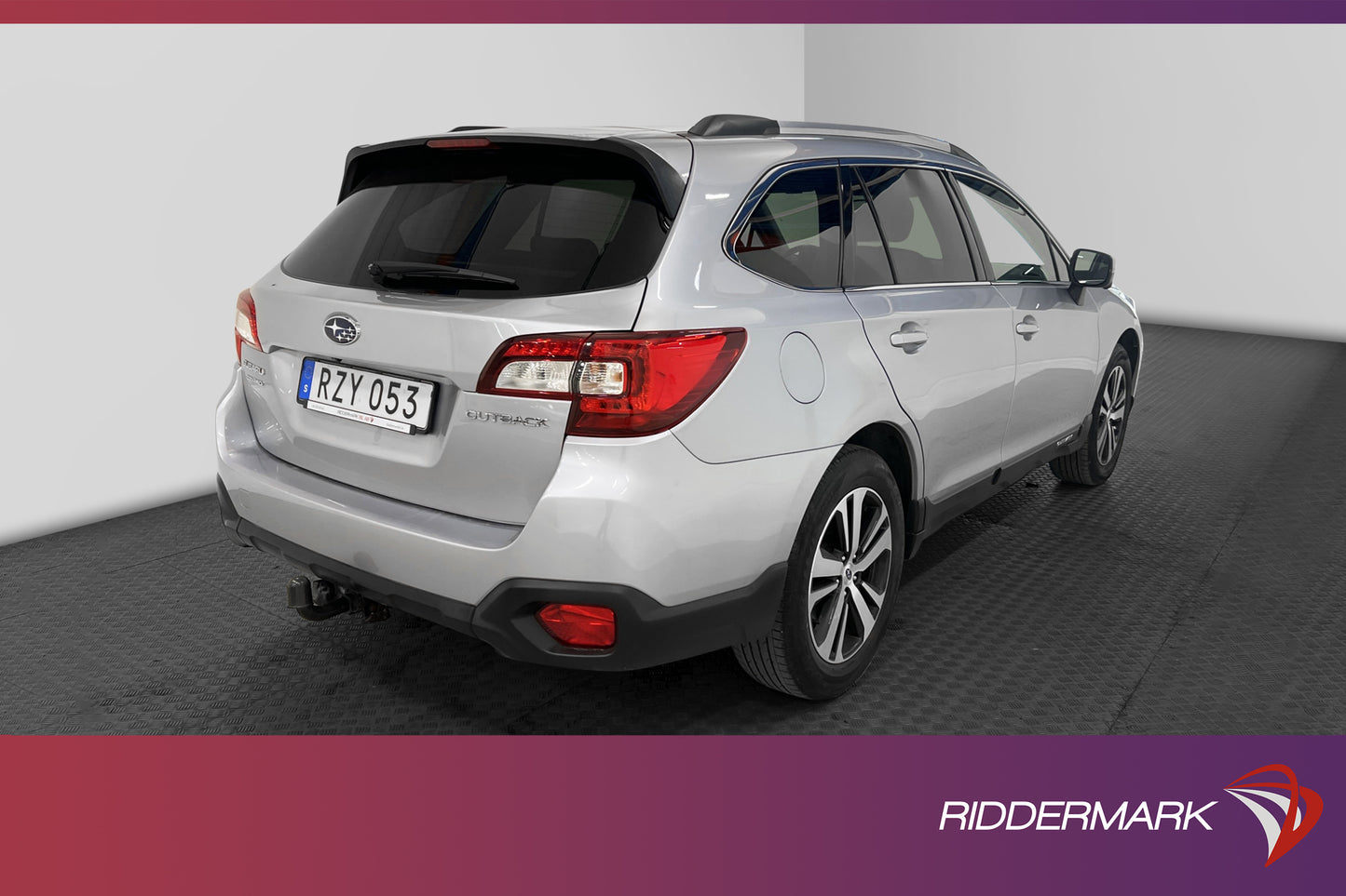 Subaru Outback 2.5 175hk 4WD Summit M-Värm H/K T-Lucka Skinn