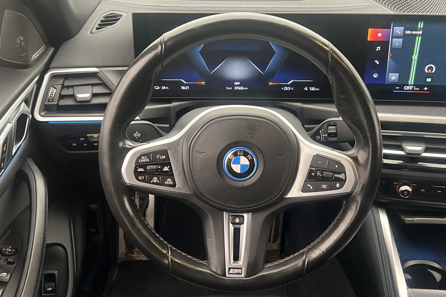 BMW i4 M50 544hk Fully Charged H/K Laser HUD 360° Drag