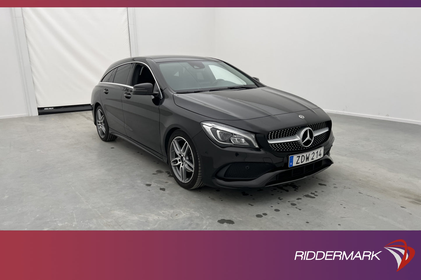 Mercedes-Benz CLA 200 Shooting Brake 156hk AMG Pano H/K Drag