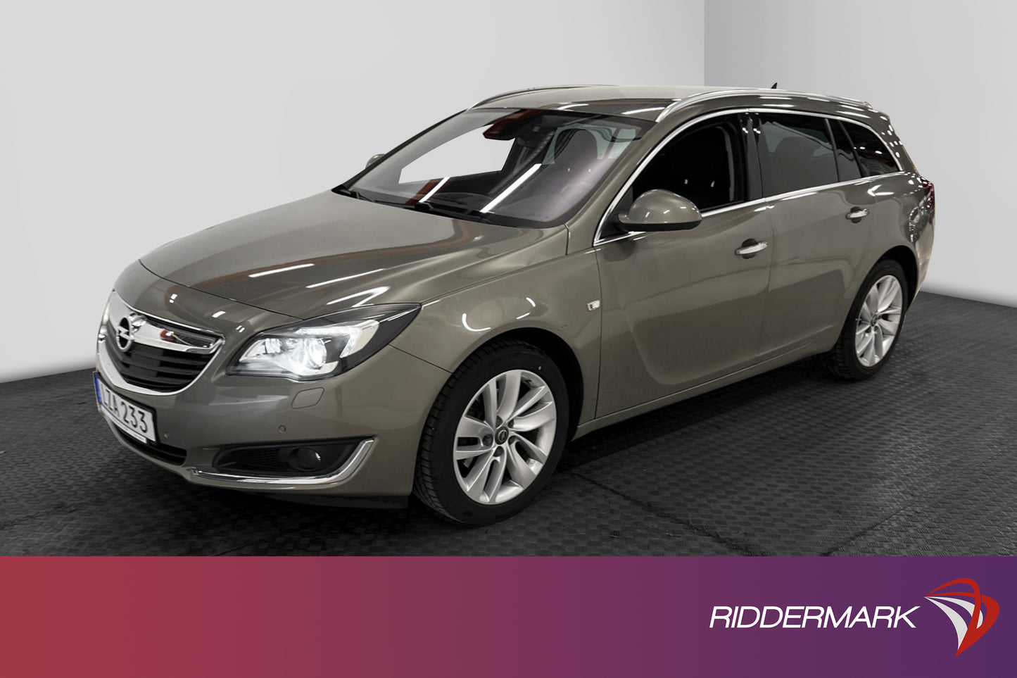 Opel Insignia 2.0 CDTI 170hk 4x4 D-Värm B-Kamera Ny Kamrem