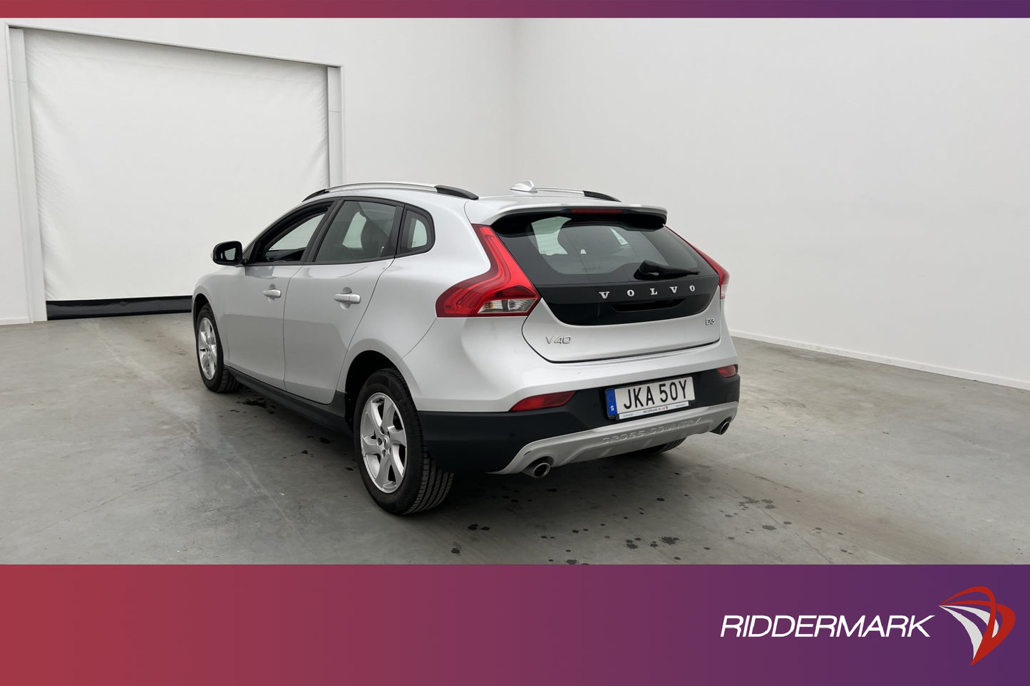 Volvo V40 Cross Country D3 150hk Momentum VOC B-Kamera Navi