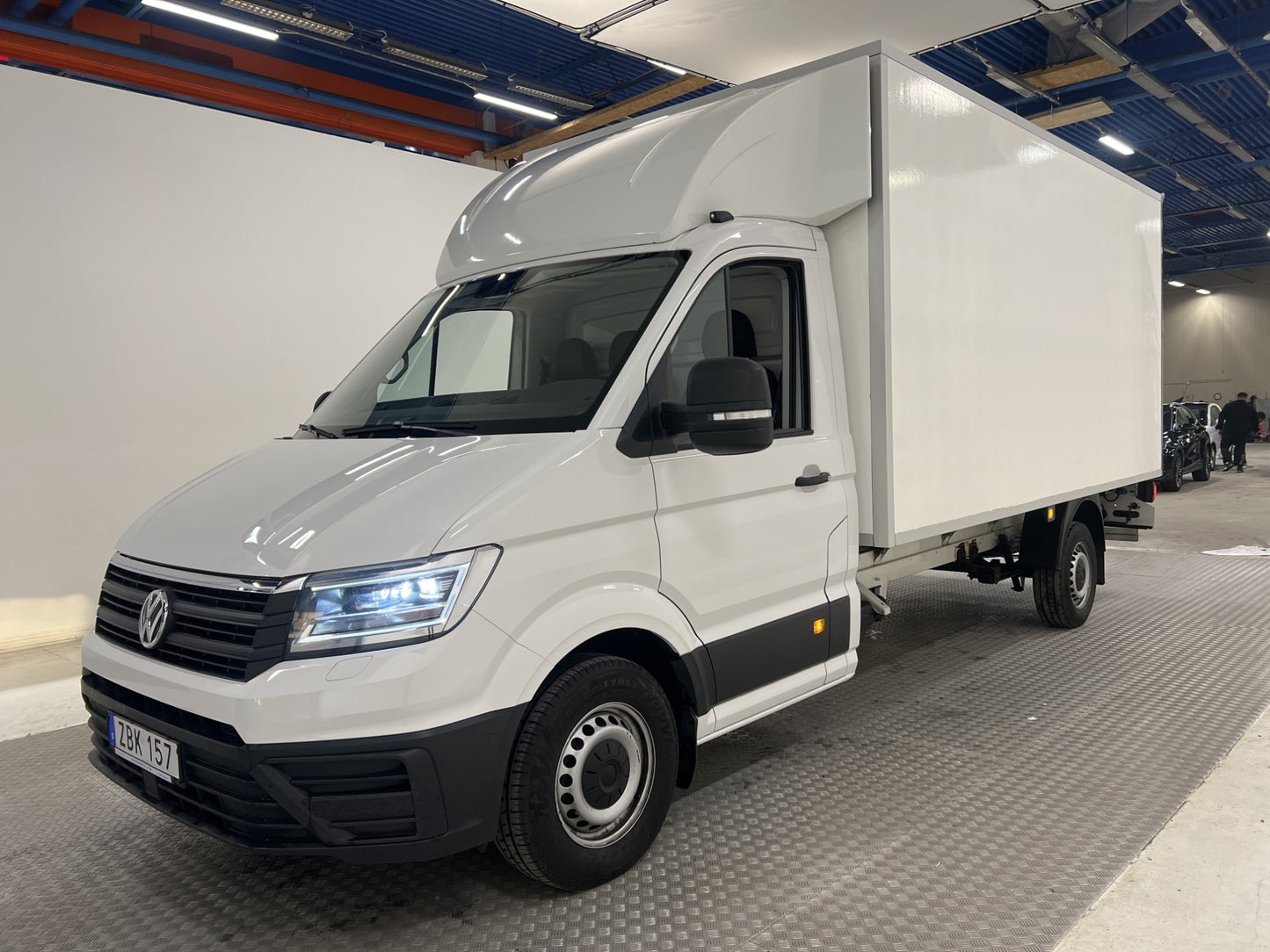 Volkswagen Crafter  2.0TDI 177hk Bakgavellyft  Värmare Moms