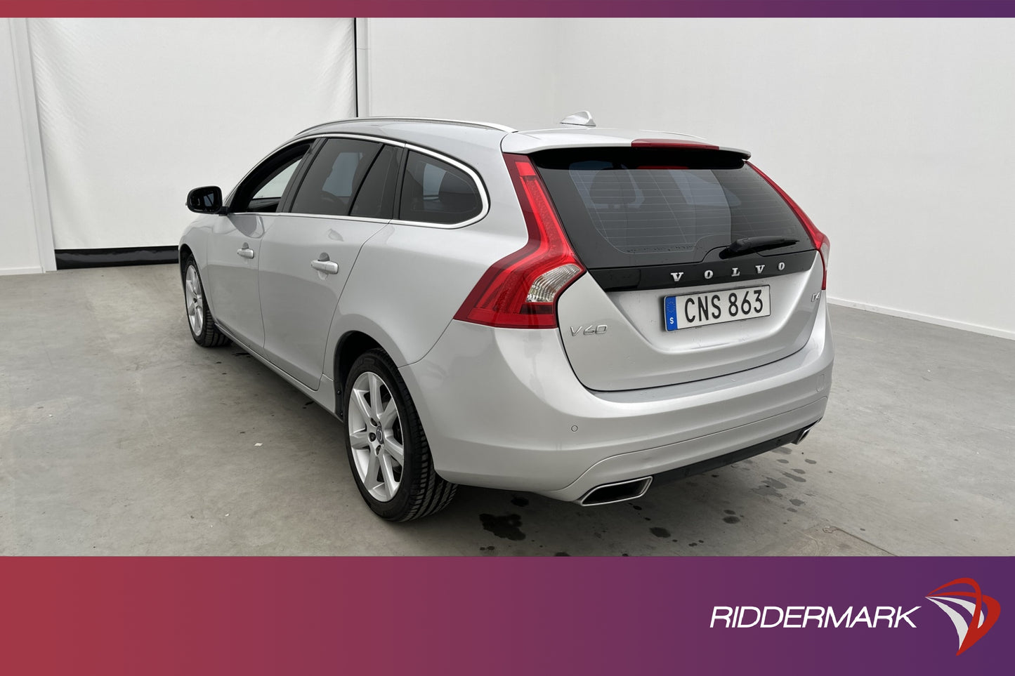 Volvo V60 D4 190hk Summum VOC Värmare Keyless Navi Välservad