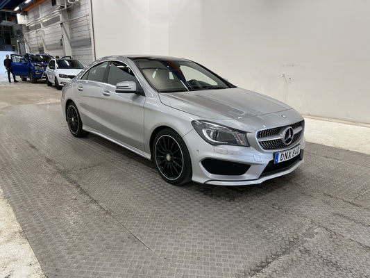 Mercedes-Benz CLA 180 122hk AMG Sport Panorama B-Kamera Eu6