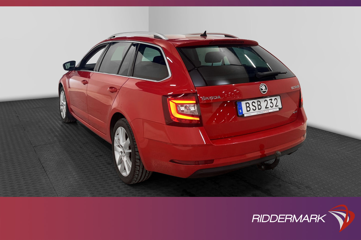 Skoda Octavia 2.0 TDI 4x4 150hk D-värm Drag Canton Navi