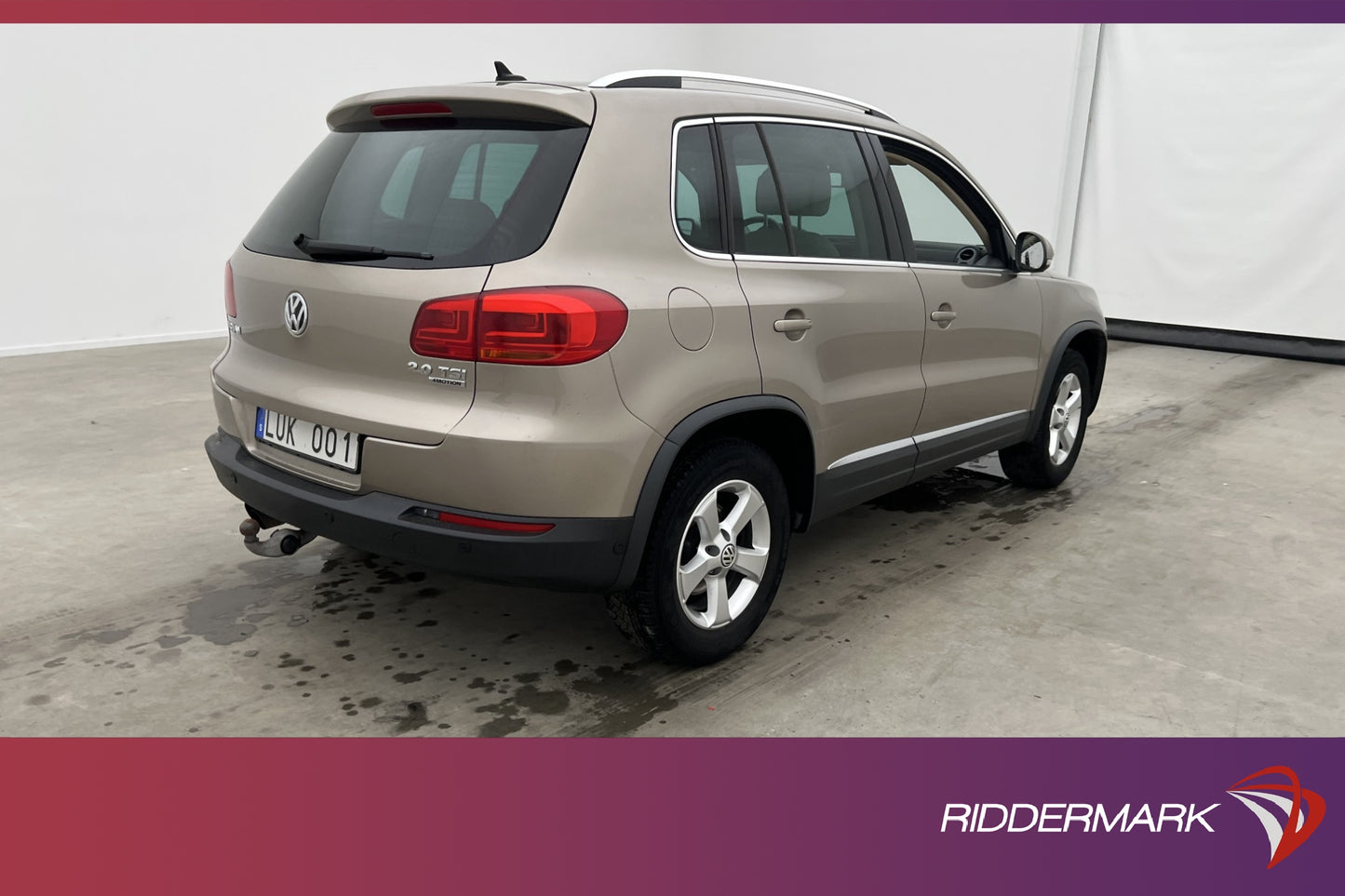 Volkswagen Tiguan TSI 4M 180hk Premium Pano Skinn Navi Drag