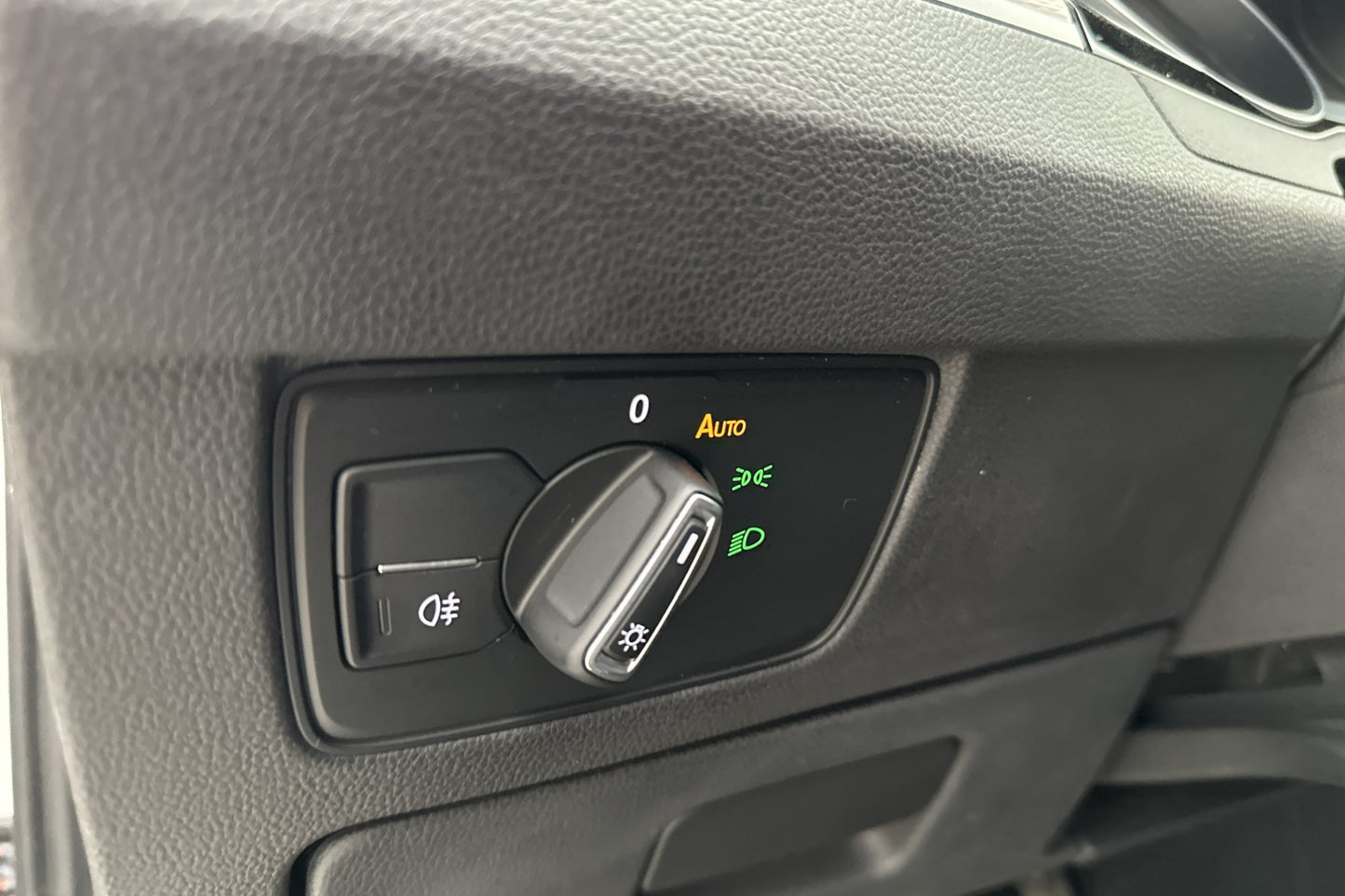 Volkswagen Passat GTE 218hk Backkamera Dragkrok CarPlay