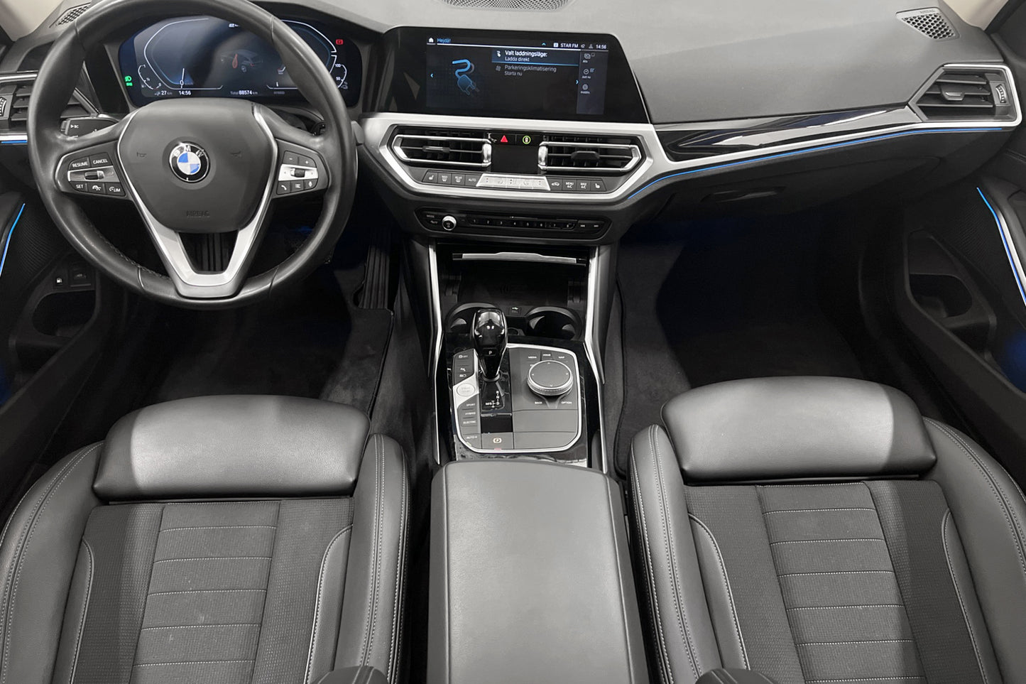 BMW 330 e xDrive 292hk Sport line Cockpit Navi Drag MOMS