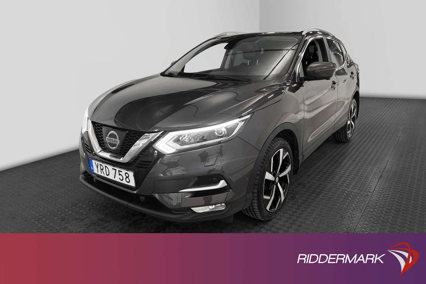 Nissan Qashqai 1.6 dCi 130hk Tekna Panorama 360° Navi