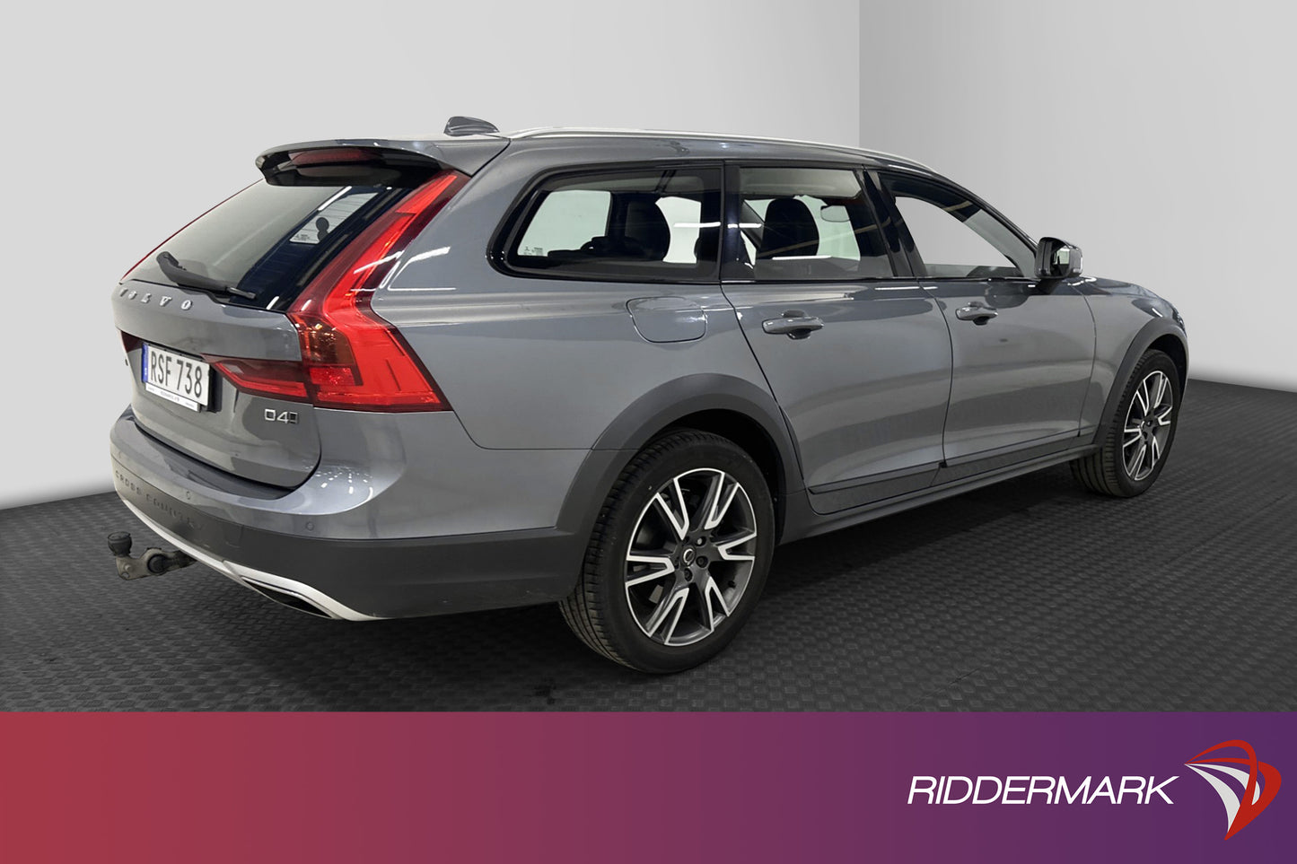 Volvo V90 Cross Country D4 AWD 190hk Inscription HuD Drag