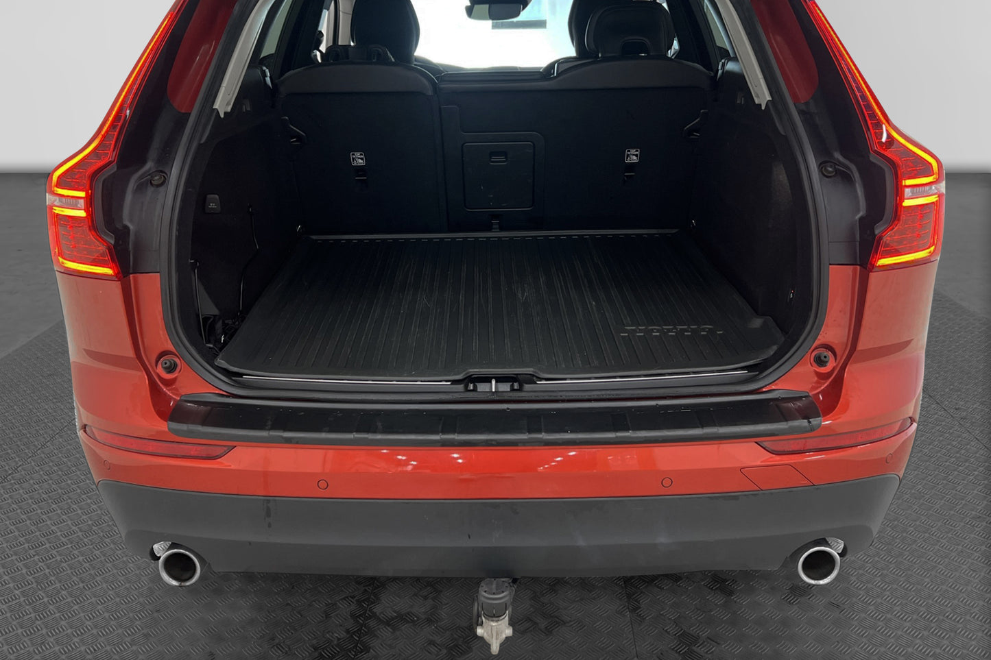 Volvo XC60 T5 250hk Momentum Advanced Värmare B-Kam VOC Drag