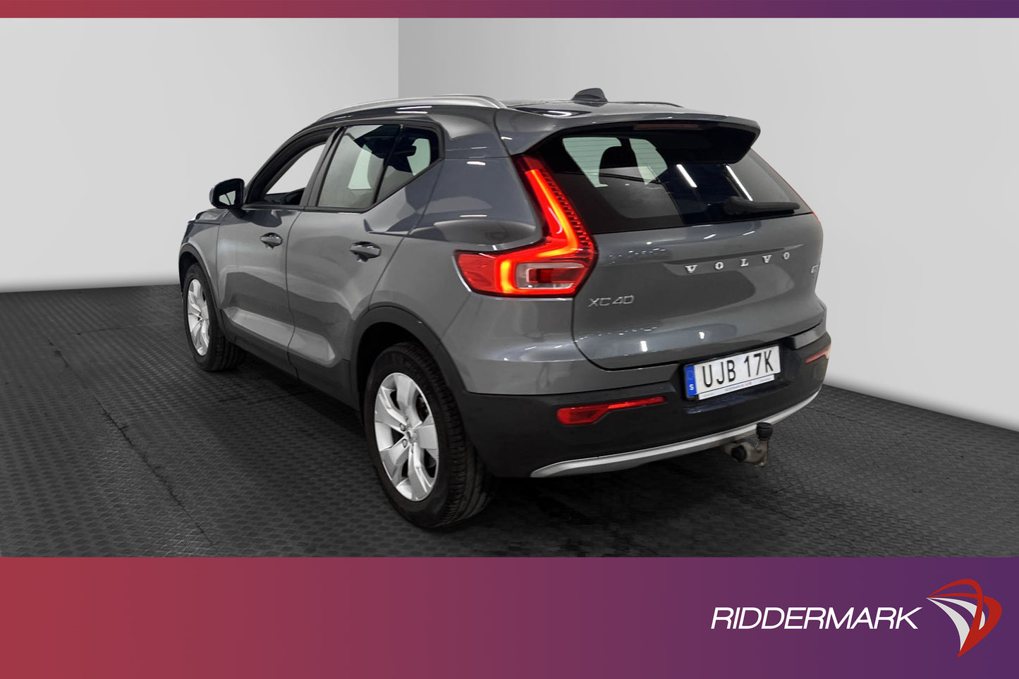 Volvo XC40 150hk Momentum Voc Dragkrok Keyless-Go Carplay