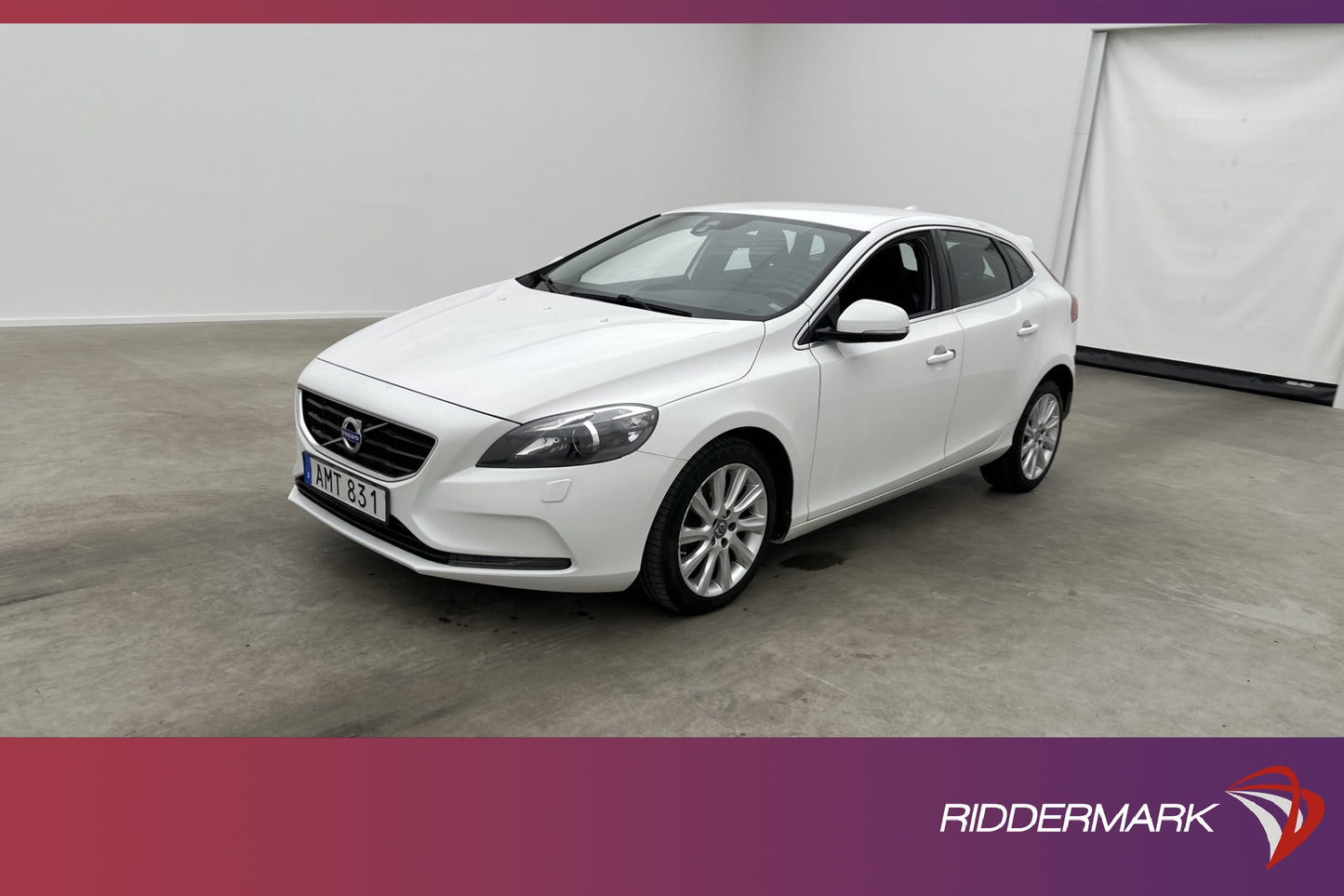 Volvo V40 D4 190hk Momentum Värmare Sensorer Välservad