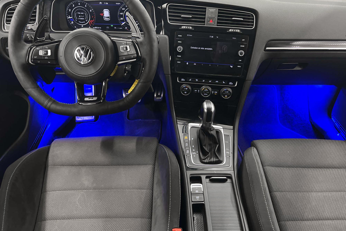 Volkswagen Golf R 2.0 4Motion 310hk Cockpit MILLTEK