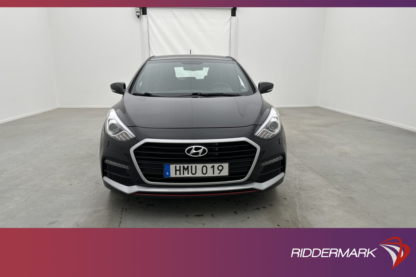 Hyundai i30 1.6 GDI 186hk Premium Kamera Navi Välservad