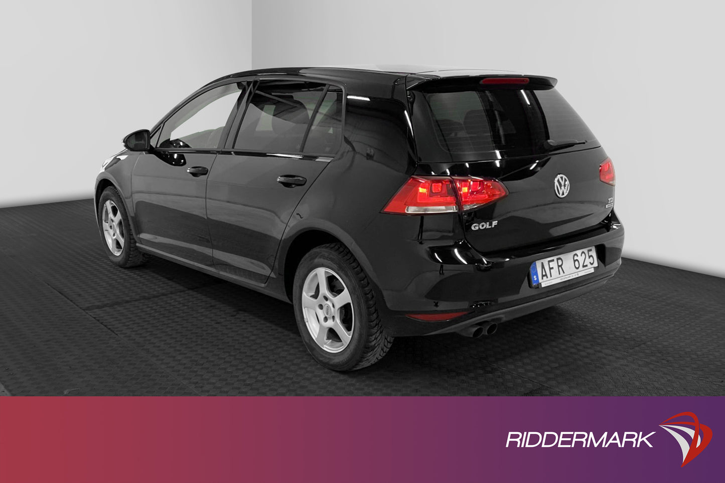 Volkswagen Golf 1.6 TDI 4Motion 105hk M-Värmare Välservad