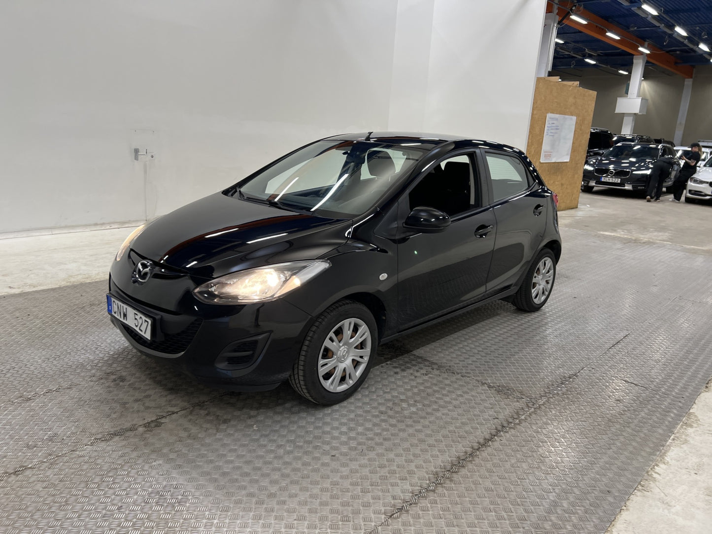 Mazda 2 1.3 MZR 84hk Lågskatt Nyservad