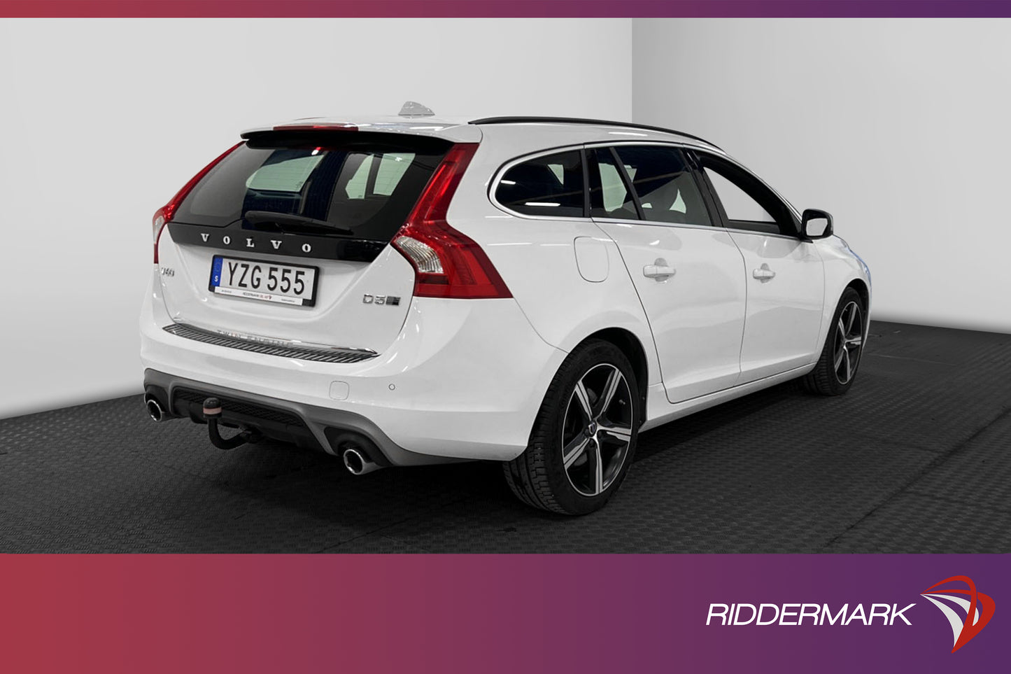 Volvo V60 D5 Plug-in Hybrid AWD 231hk R-Design Classic Drag