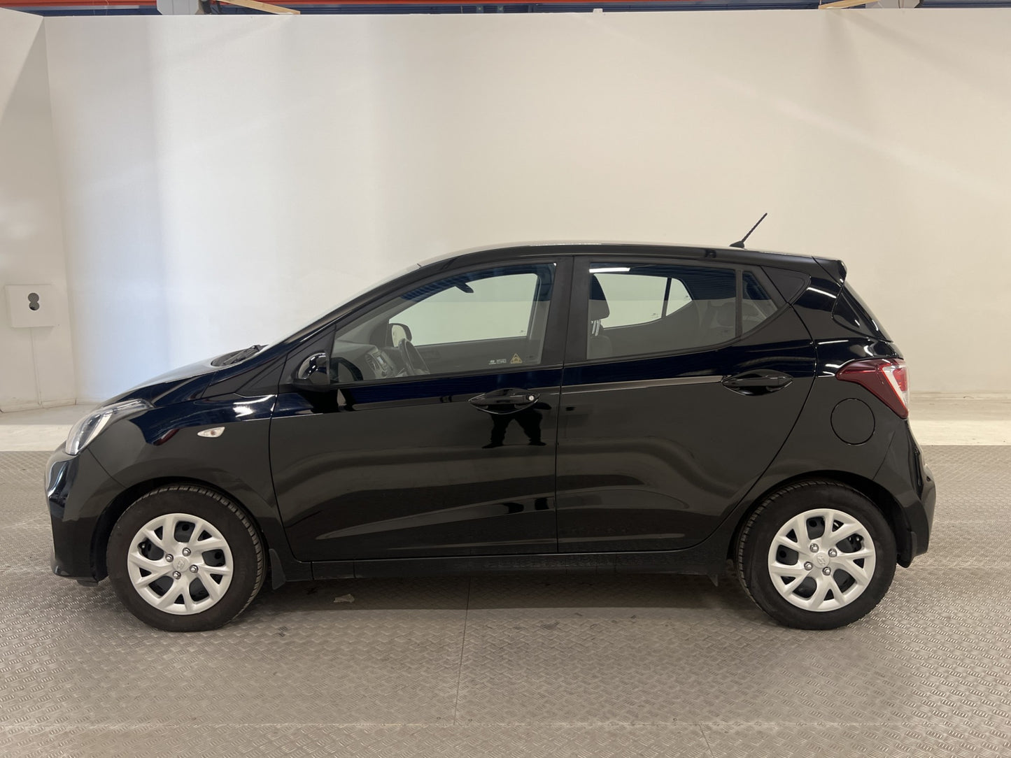 Hyundai i10 blue 67hk Låg Skatt Rattvärme 0,63l/mil