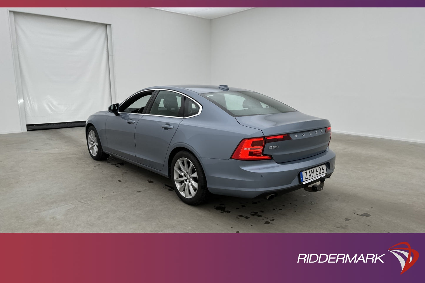 Volvo S90 T5 254hk Advanced VOC Värma Keyless Halvskinn Drag