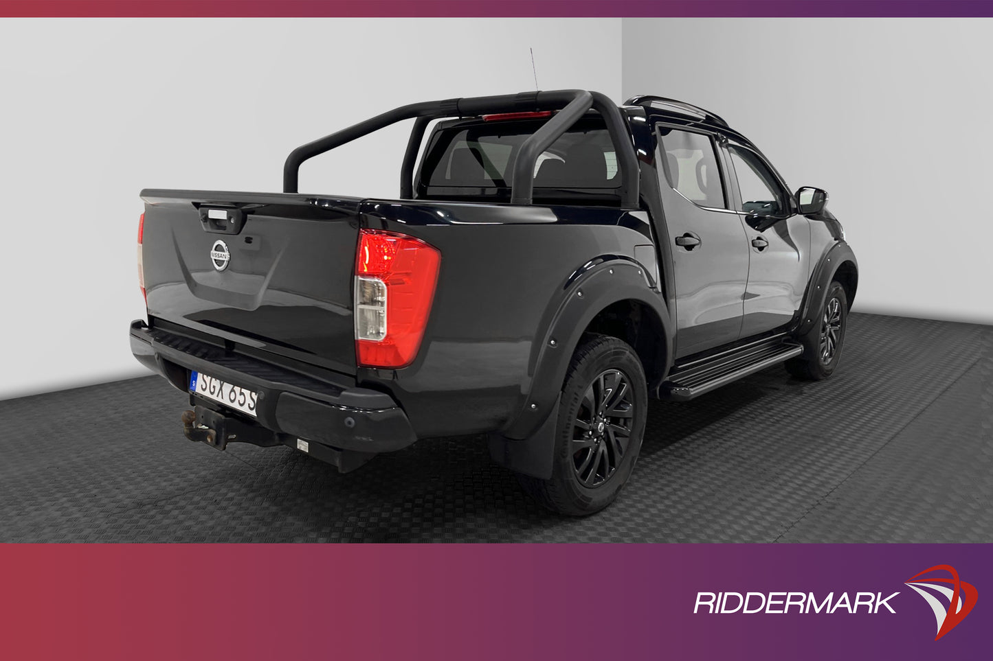 Nissan Navara N-Guard 2.3dCi 4WD Värmare Dragkrok Diff Moms