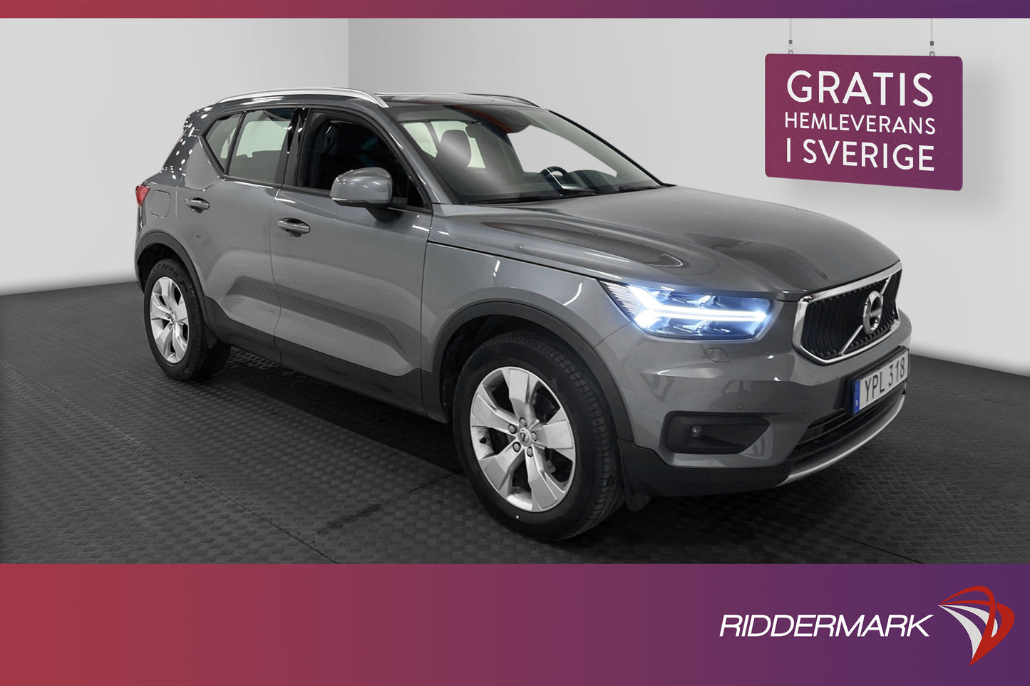 Volvo XC40 T3 156hk Momentum Pano VOC Sensorer Välservad