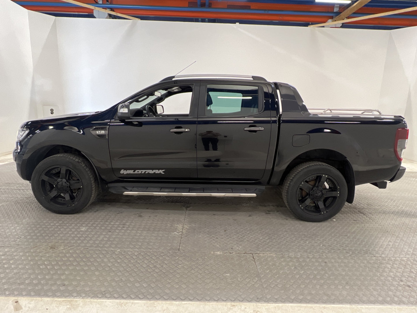 Ford Ranger Wildtrak 3.2 4x4 200hk Värmare Drag Diff Moms