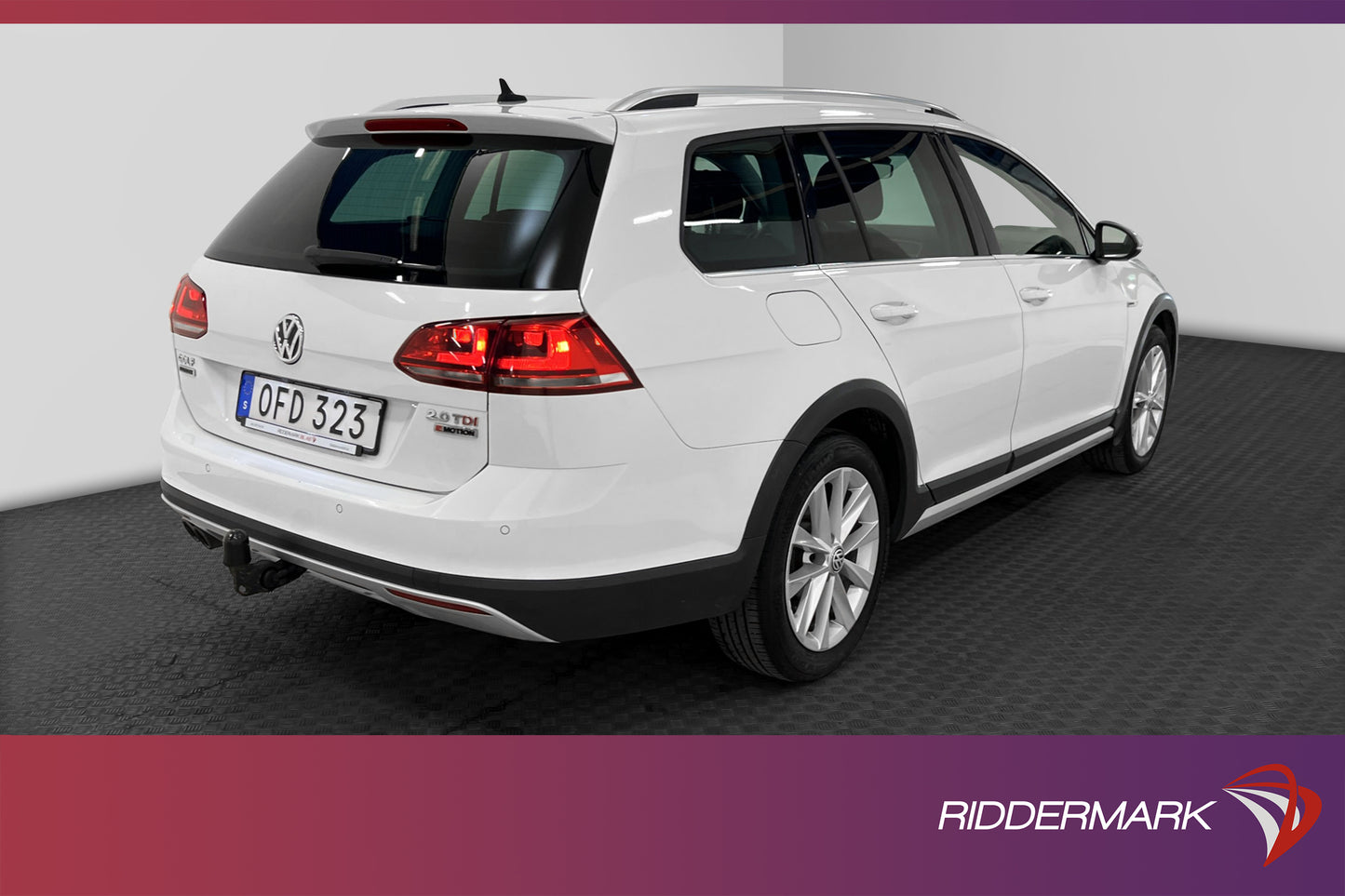 Volkswagen Golf Alltrack 2.0 TDI 4M 184hk D-värm B-kam Drag