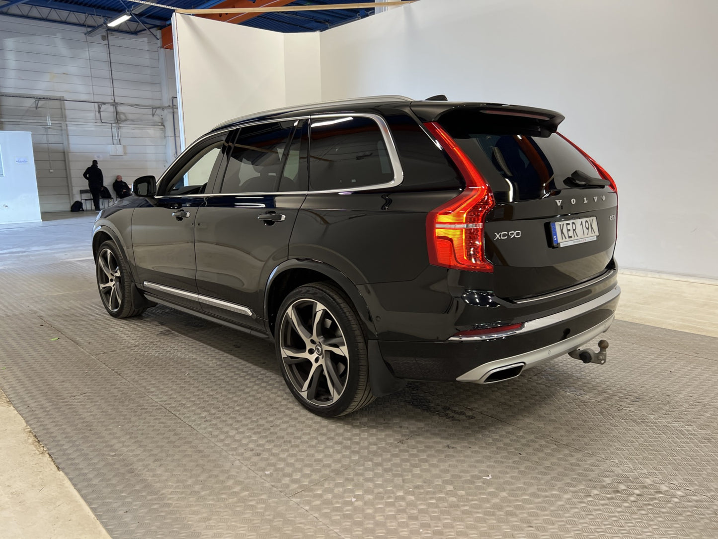 Volvo XC90 B5 AWD 235hk Inscription 7Sits Värm Pano H/K 360°