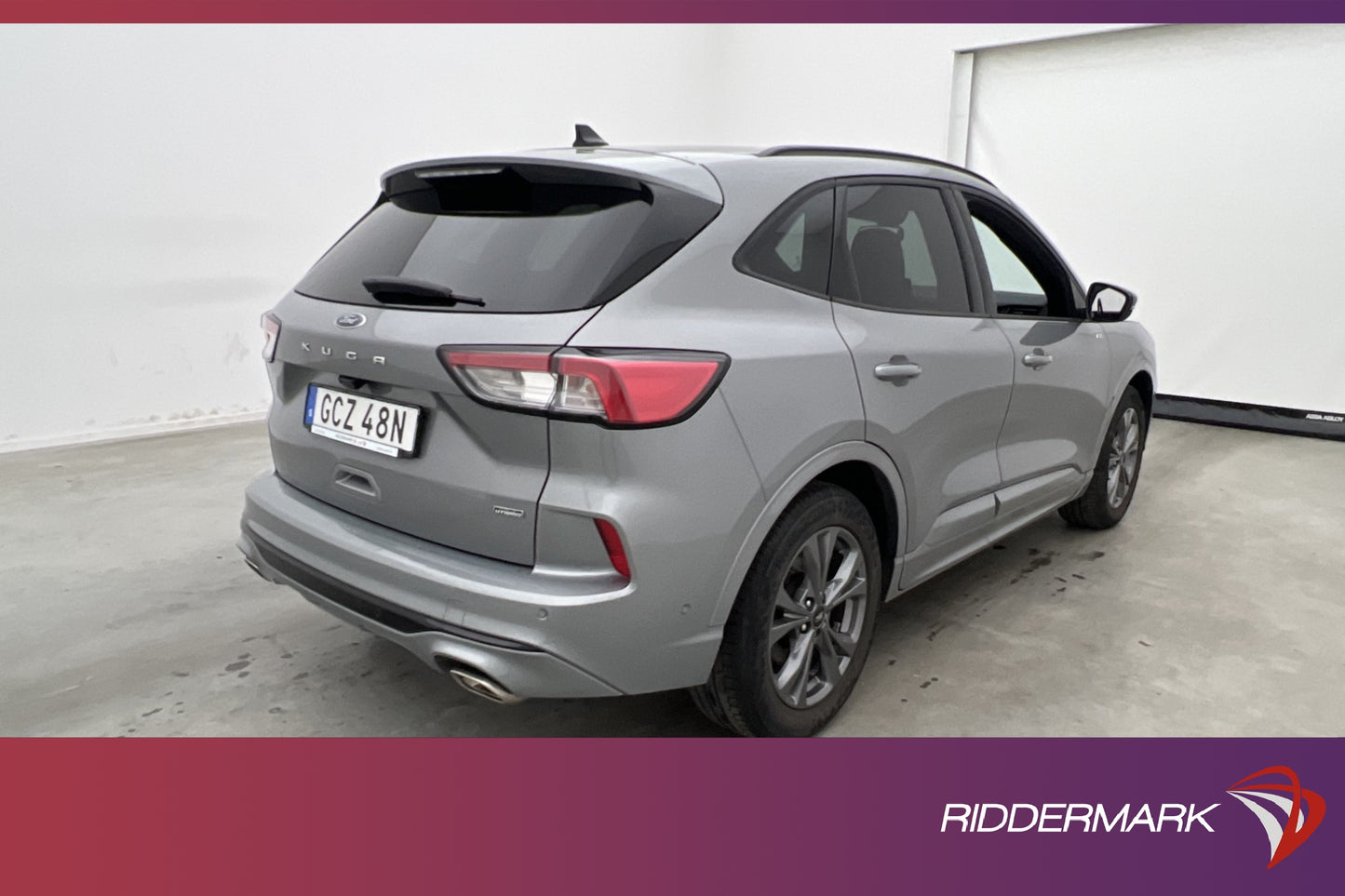 Ford Kuga Plug-in Hybrid 225hk ST-Line B&O Kamera Drag MOMS