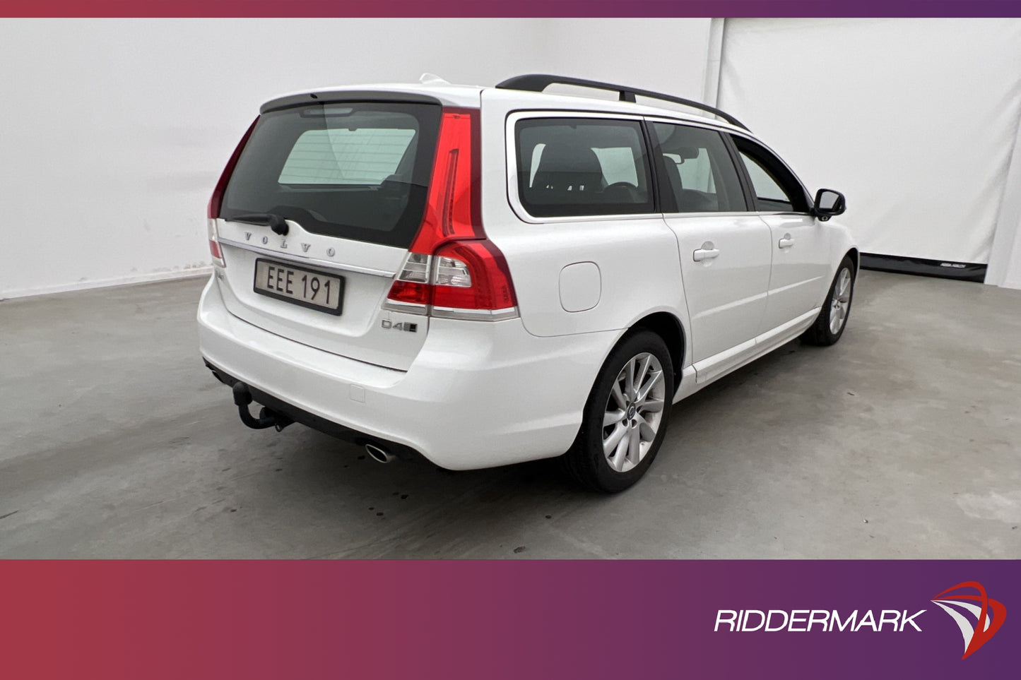 Volvo V70 D4 AWD Momentum VOC Värmare BLIS Drag Välservad