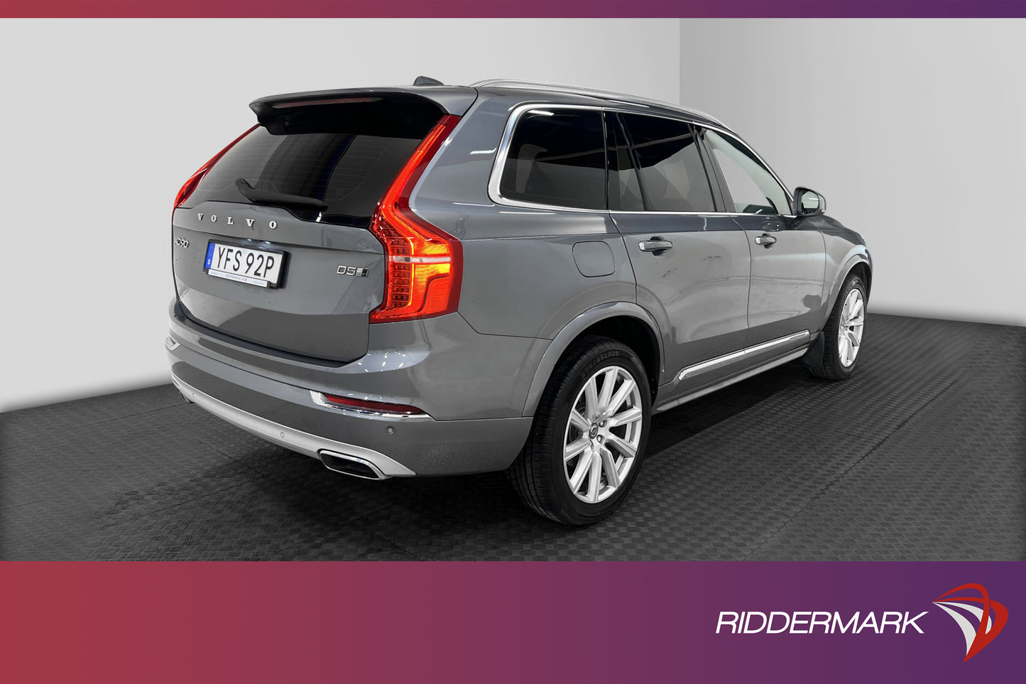 Volvo XC90 D5 AWD Inscription VOC D-värme B-kamera 7-Sits