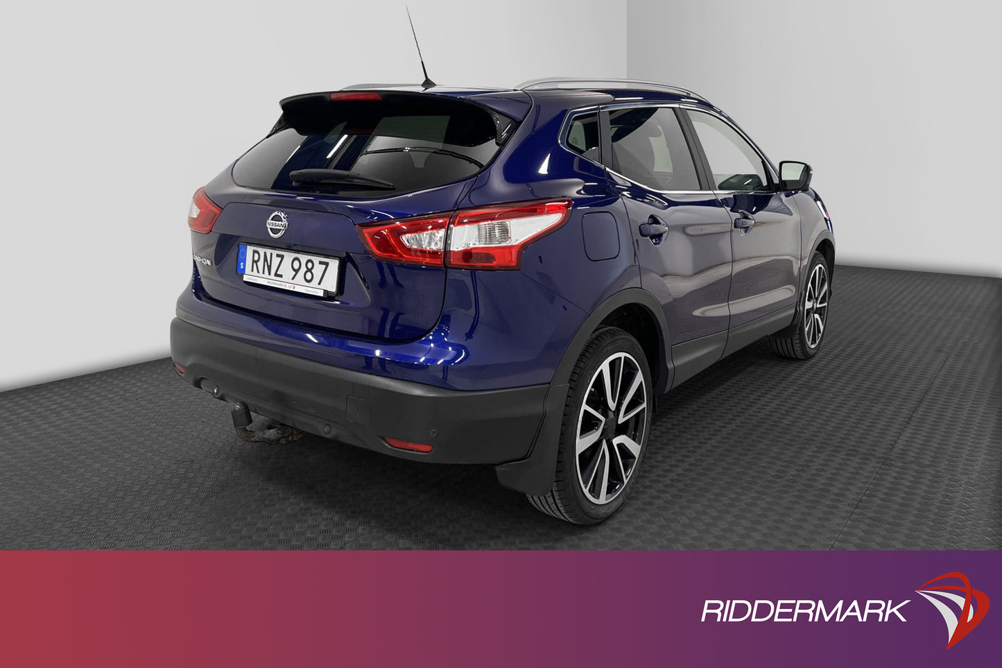 Nissan Qashqai 1.6 dCi 130hk Tekna Navi Pano Drag 360 kamera