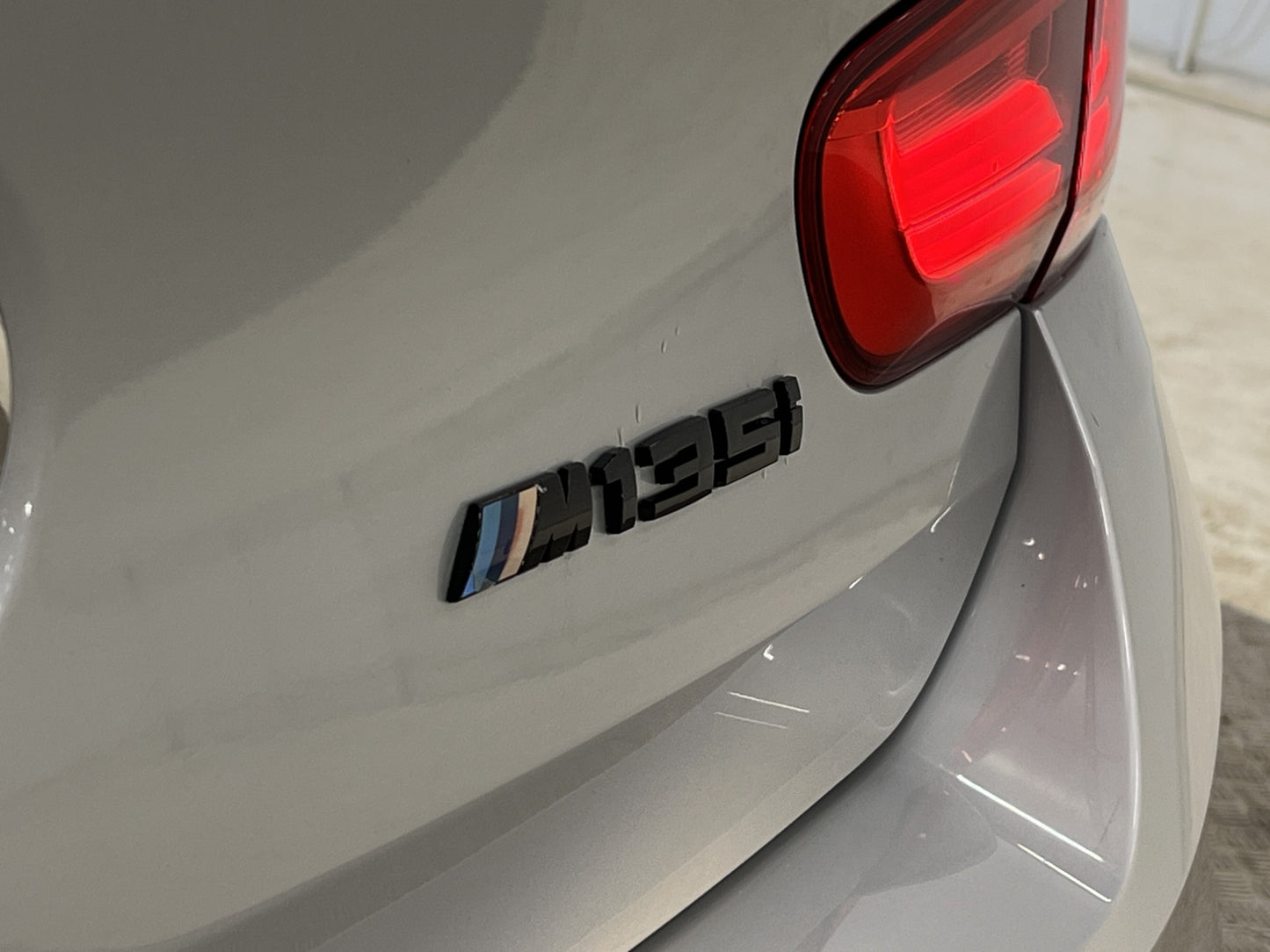 BMW M135i xDrive 326hk Taklucka Navi H/K Alcantara