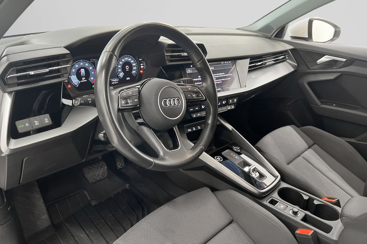 Audi A3 Sportback 35 TFSI 150hk Cockpit Carplay 0,5L/Mil