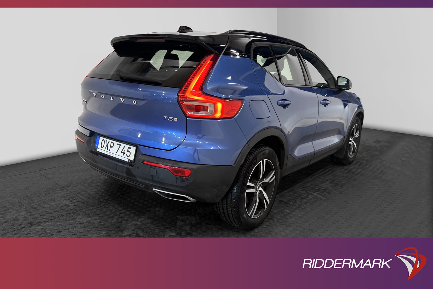 Volvo XC40 T3 156hk R-Design VOC Värmare 360° Blis Rattvärme