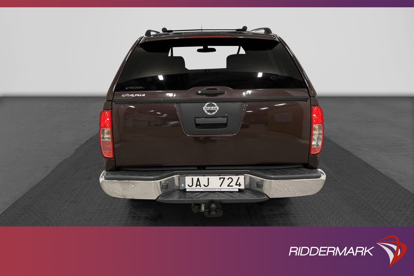 Nissan Navara 3.0 V6 231hk 4x4 Dragkrok Skinn Navi B-kamera