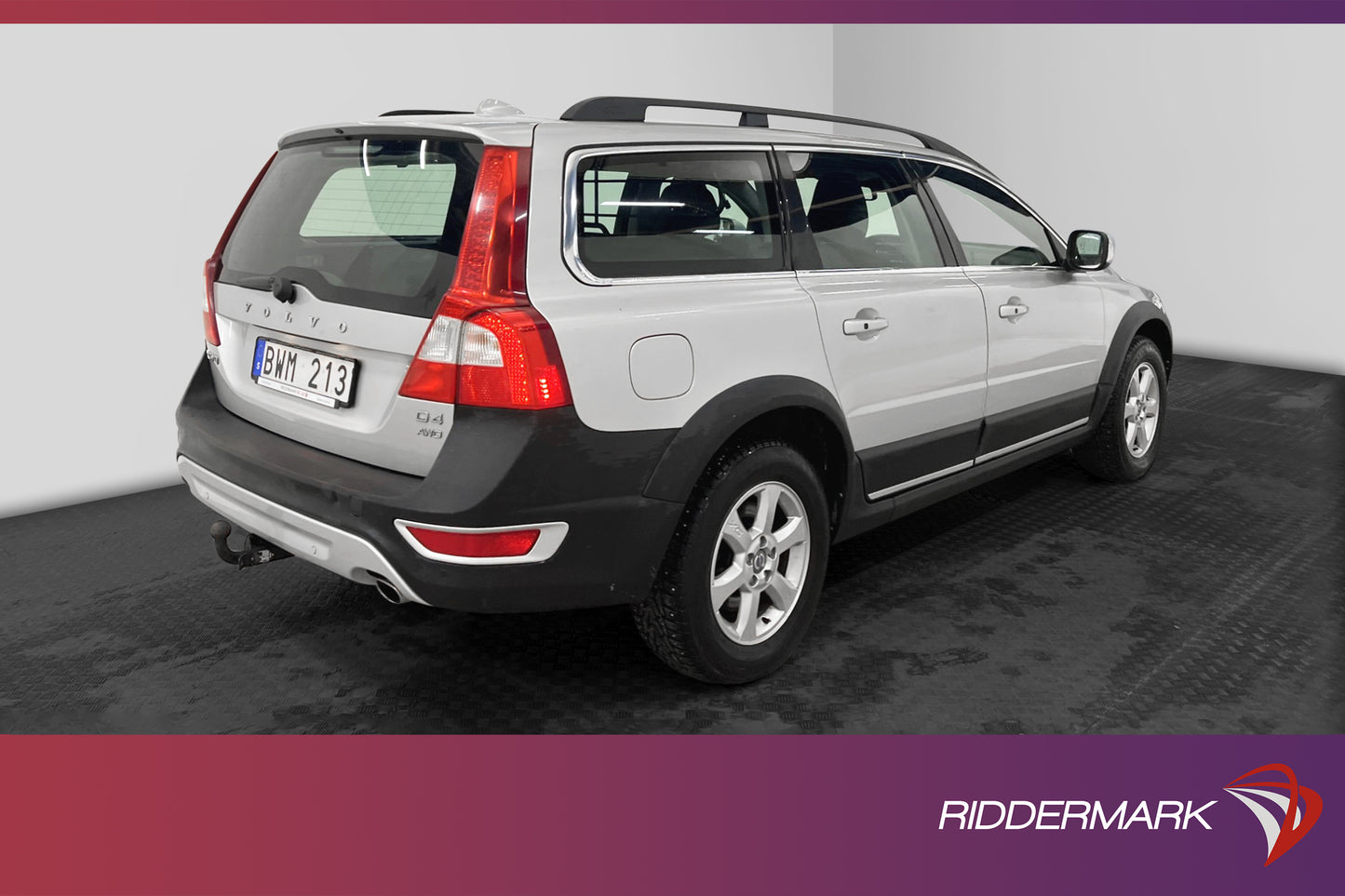 Volvo XC70 D4 AWD Momentum D-värm VOC Skinn Navi Lastgaller