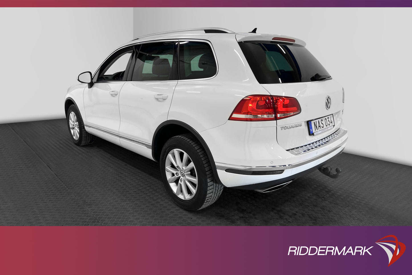 Volkswagen Touareg 3.0 V6 TDI 4M 204hk Värmare Drag Låga mil