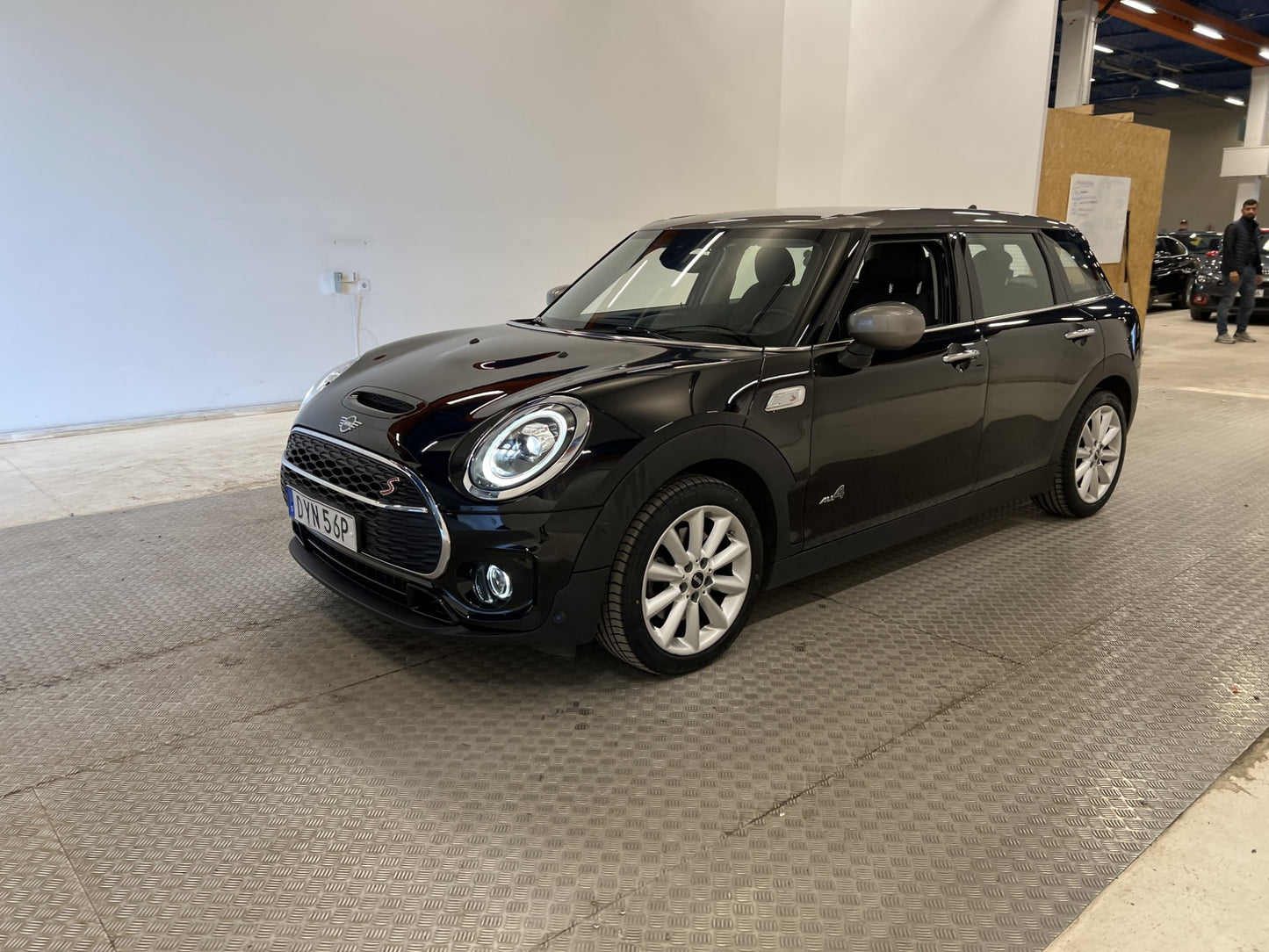 MINI Cooper S ALL4 Clubman 192hk Salt II Navi Keyless MOMS