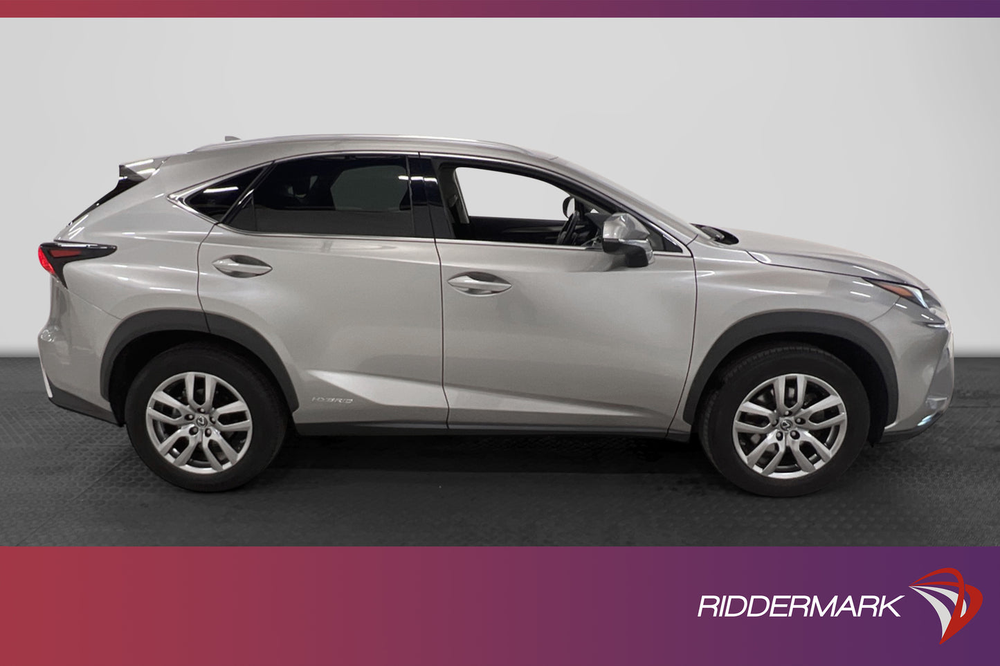 Lexus NX 300h AWD 2.5 197hk 1 Ägare B-kamera Ventilerade